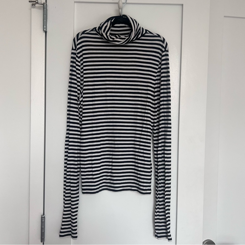 H&M Striped Fitted Long sleeve Turtleneck - Size Small